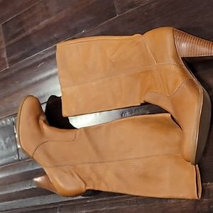 NWOT Alfani mid calf heeled boots